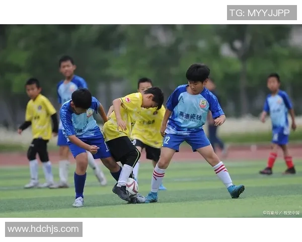 科学足球力量训练方法探讨与实践提升运动员竞技水平的有效策略