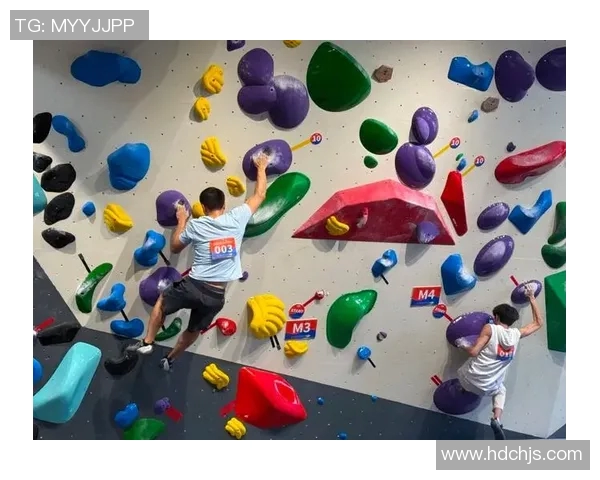 攀岩运动的灵活性探讨北京攀岩队如何提升竞技表现与应对挑战